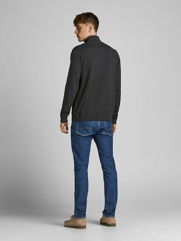 JACK & JONES Sweter w kolorze szary