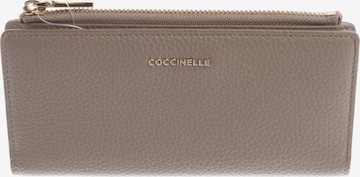 Coccinelle Geldbörse / Etui One Size in Braun: Vorderseite