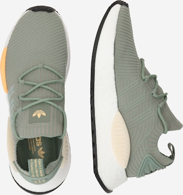 Sneaker bassa 'Nmd_W1' di ADIDAS ORIGINALS in verde