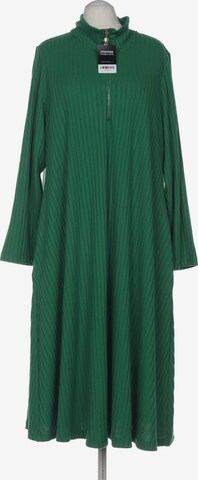 Yoek Dress in XL in Green: front