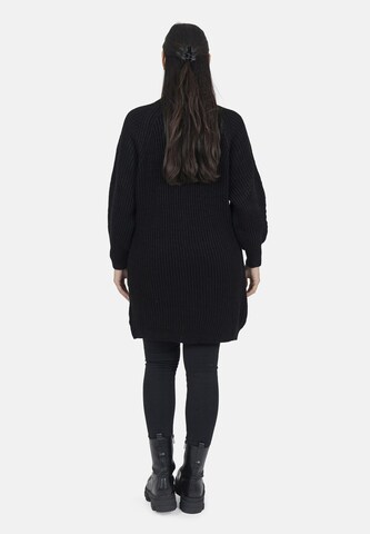 Elara Knit dress in Black