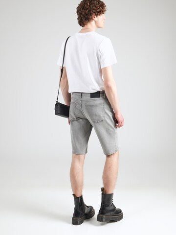 s.Oliver Regular Shorts in Grau