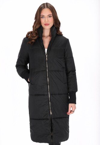 faina Зимно палто в черно: отпред