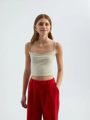 Haut Hiccup en beige : devant