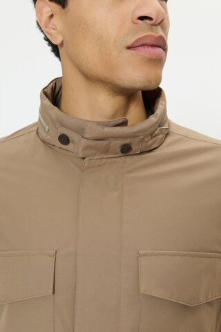 Matinique Overgangsjakke 'MAGlebelands' i beige