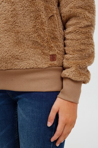 Oxmo Fleecepullover 'ANNIKI' in Braun