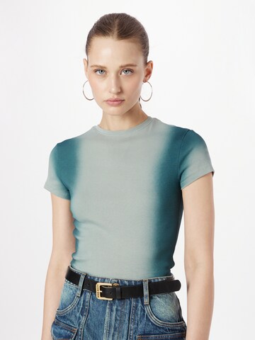 WEEKDAY T-Shirt in Grün: Vorderseite