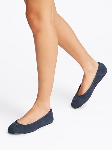TOMMY HILFIGER Ballerinasko i blå