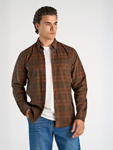 Lindbergh - Ajuste regular Camisa en marrón