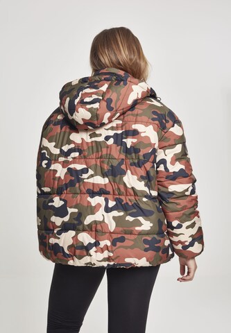 Veste d’hiver ' Boyfriend Camo' Urban Classics en mélange de couleurs