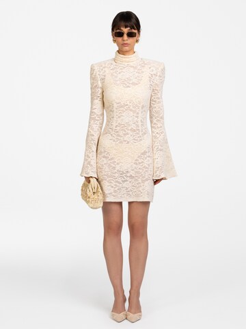 Robe 'Anya' mandragora en beige