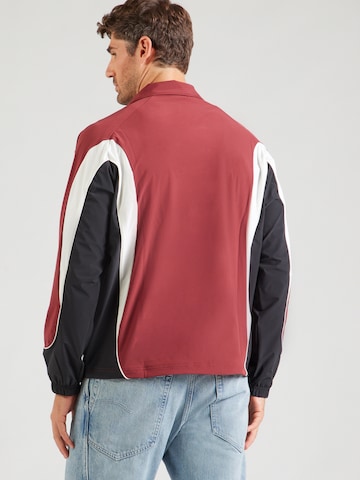 new balance Training jacket 'In Game' in Red