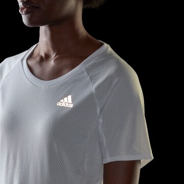 ADIDAS SPORTSWEAR - Camiseta funcional 'Runner' en blanco