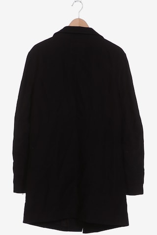 tigha Jacket & Coat in L in Black