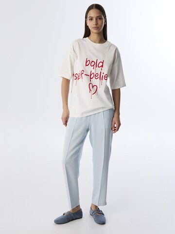 T-shirt oversize Twist en blanc