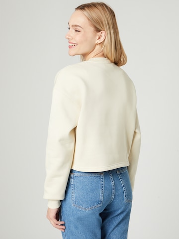 Guido Maria Kretschmer Women Sweatshirt 'Noelle' i beige