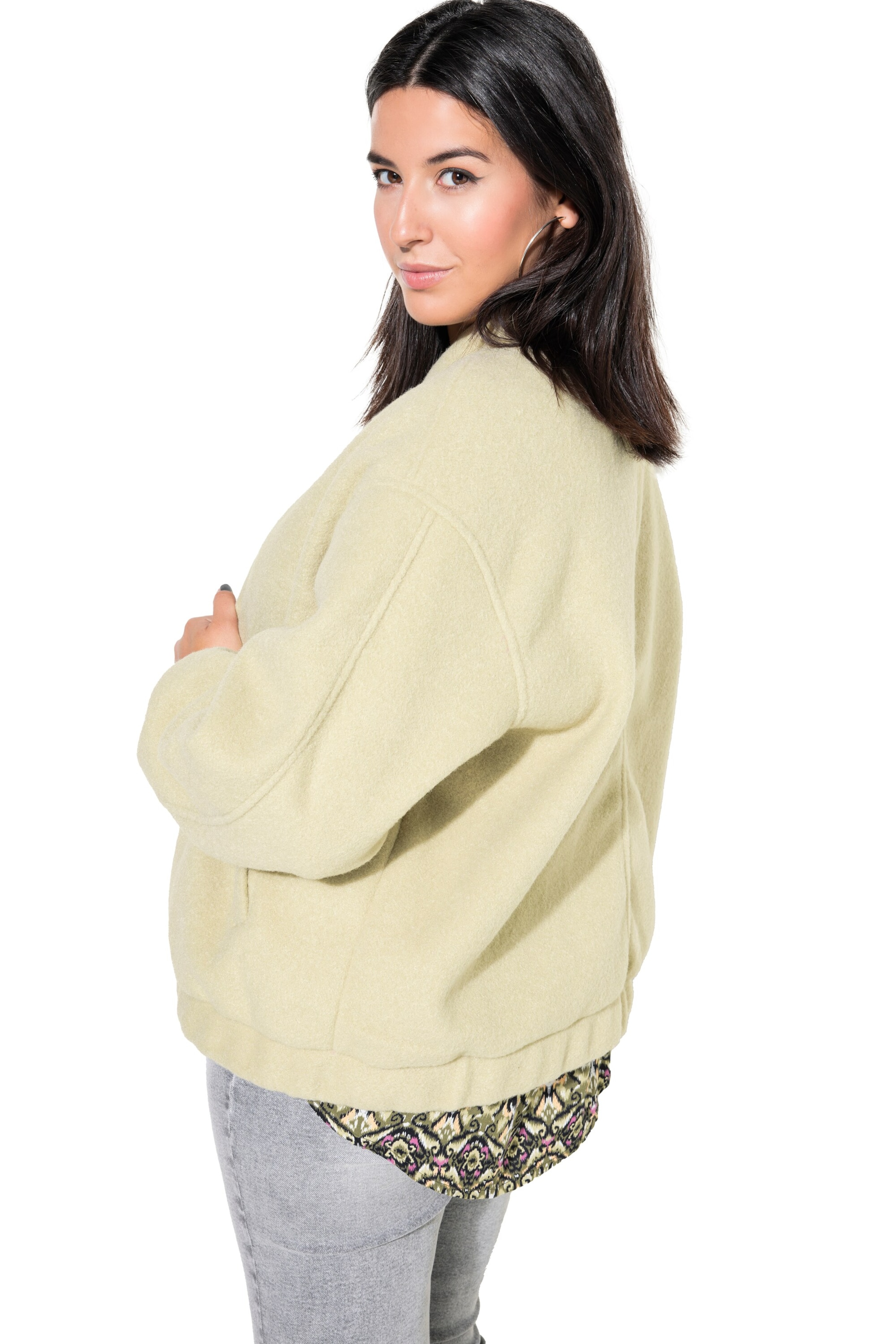 Studio Untold Tussenjas in Groen