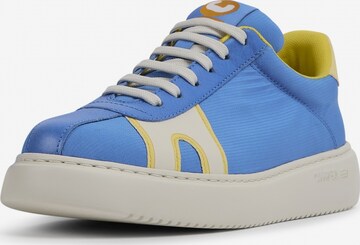 Sneaker bassa ' Runner K21 ' di CAMPER in blu: frontale