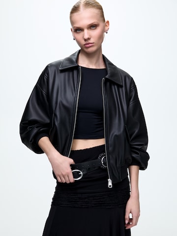 Veste mi-saison Pull&Bear en noir : devant