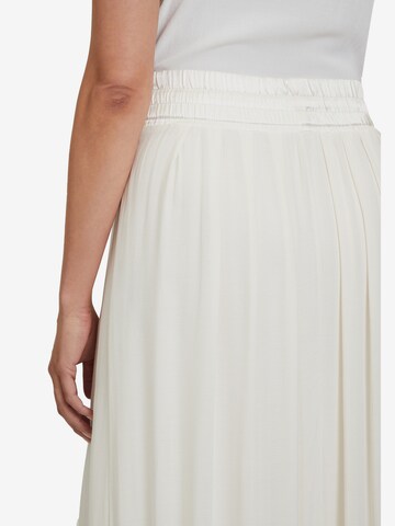 Cartoon Skirt in Egg Shell ABOUT YOU - Main Image