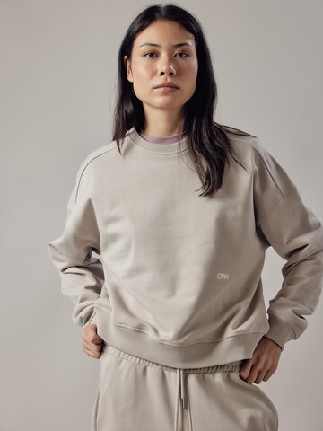 Felpa 'Felpa Girocollo Loose Fit' di OWN Off With Nature in beige: frontale