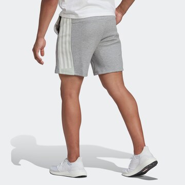 ADIDAS SPORTSWEAR Regular Sportshorts 'Future Icons' in Grau