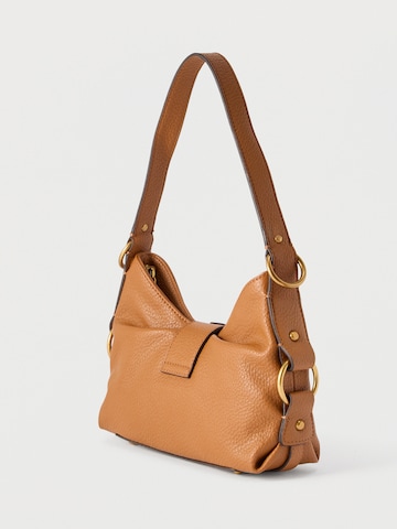 GUESS Schoudertas 'Camden' in Bruin