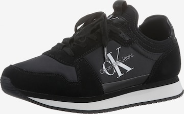 Calvin Klein Jeans Sneakers laag in Zwart: voorkant