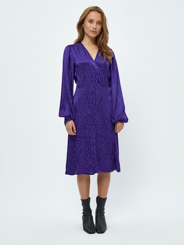 minus Kleid 'Phoebe' in Blau: Vorderseite