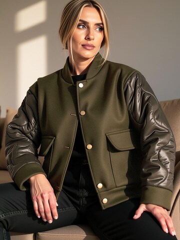 Figl Between-Season Jacket 'M1097' in Green