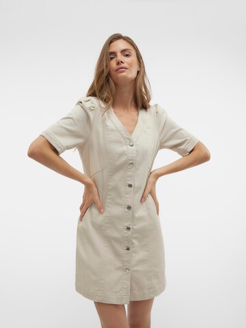 Robe 'WILD GENA' VERO MODA en beige : devant