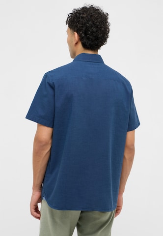 MUSTANG Regular fit Button Up Shirt in Blue