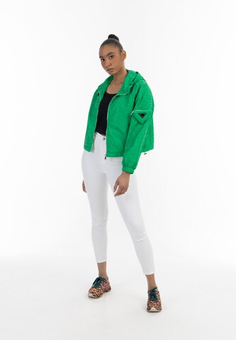 MYMO Between-Season Jacket in Green