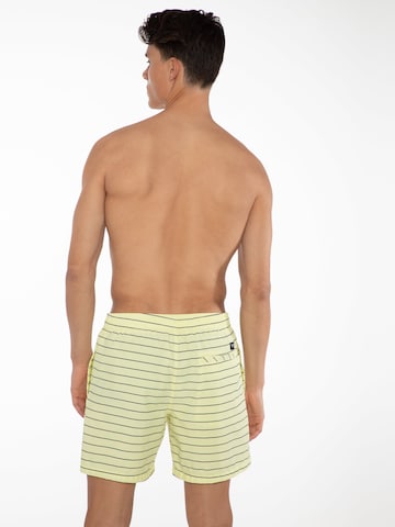 PROTEST Badeshorts 'SHARIF' in Gelb