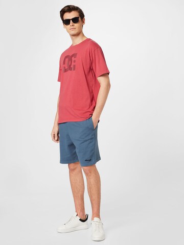 DC Shoes T-Shirt in Rot