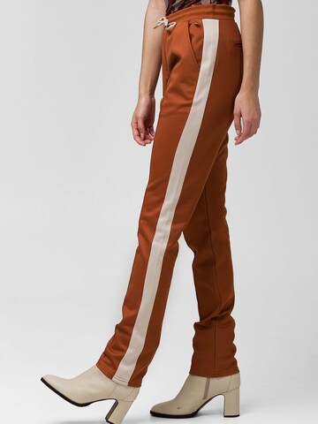 4funkyflavours Regular Pants 'Guess Who Loves You More' in Beige