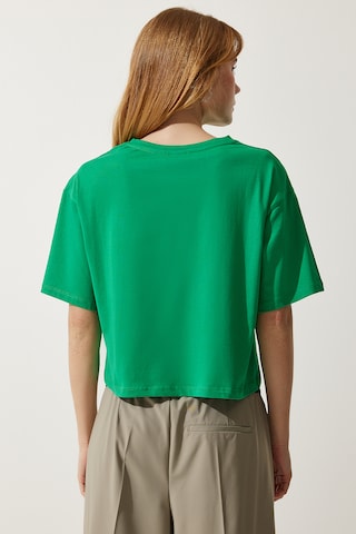 Happiness İstanbul T-Shirt in Grün