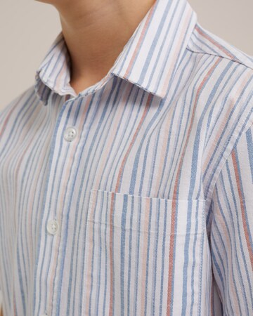 WE Fashion - Ajuste regular Camisa en blanco
