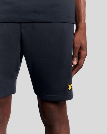 Lyle & Scott Regular Broek in Blauw