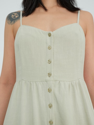 EDITED - Vestido 'Lee' en verde