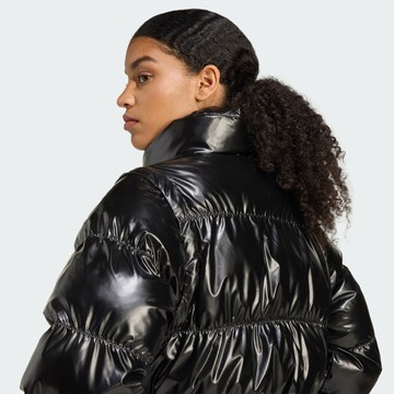 ADIDAS ORIGINALS Jacke 'Essentials' in Schwarz