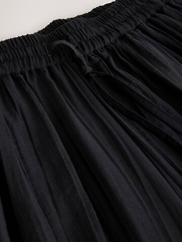 Barrel Pantalon Next en noir