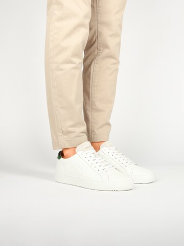 Baskets basses 'Slate Roscoe DG506' BLACKSTONE en blanc