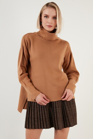 LELA Sweater in Brown: front