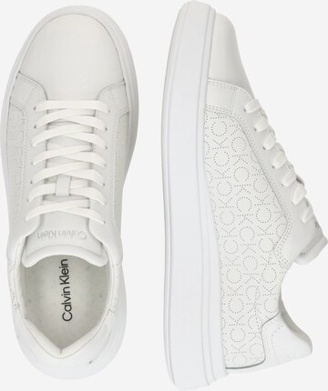 Calvin Klein Låg sneaker i vit: framsida