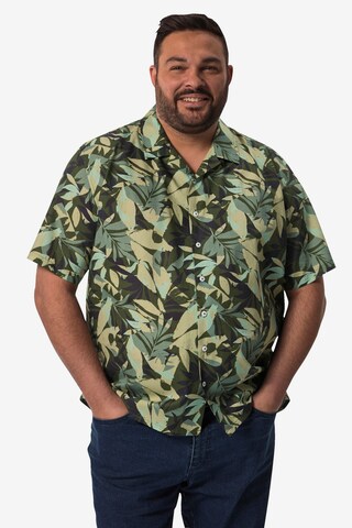 Boston Park Regular fit Button Up Shirt in Green: front