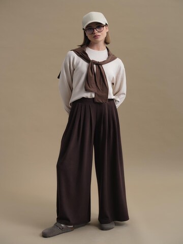 C&City Wide Leg Hose in Braun: Vorderseite