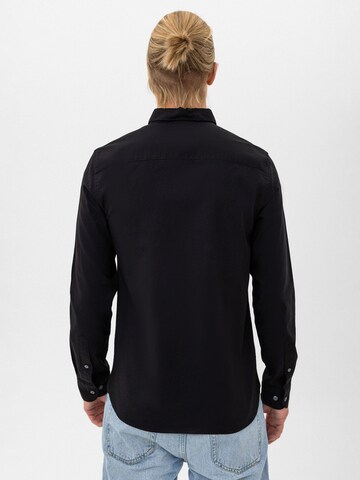 By Diess Collection - Ajuste regular Camisa en negro