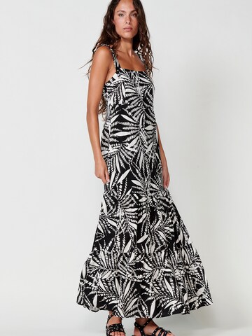 KOROSHI Summer dress in Black