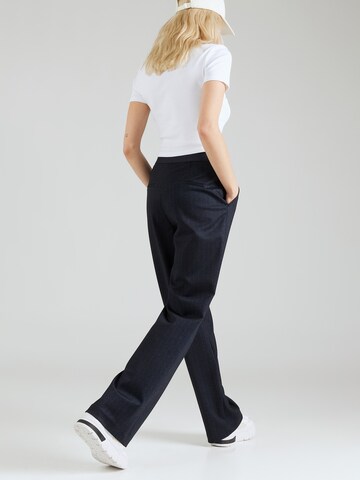 s.Oliver Loose fit Pleat-Front Pants in Blue